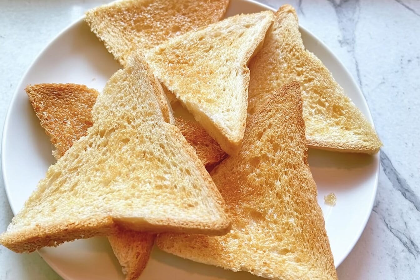 Melba Toast